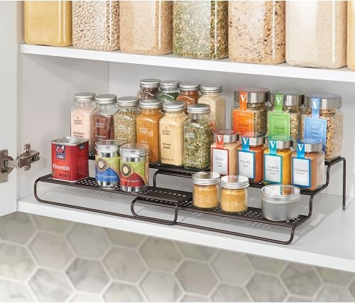 Miniatura 3 de mDesign Estante de especias de cocina ajustable y expandible de alambre de metal  Organizador de almacenamiento para gabinetes, despensas o