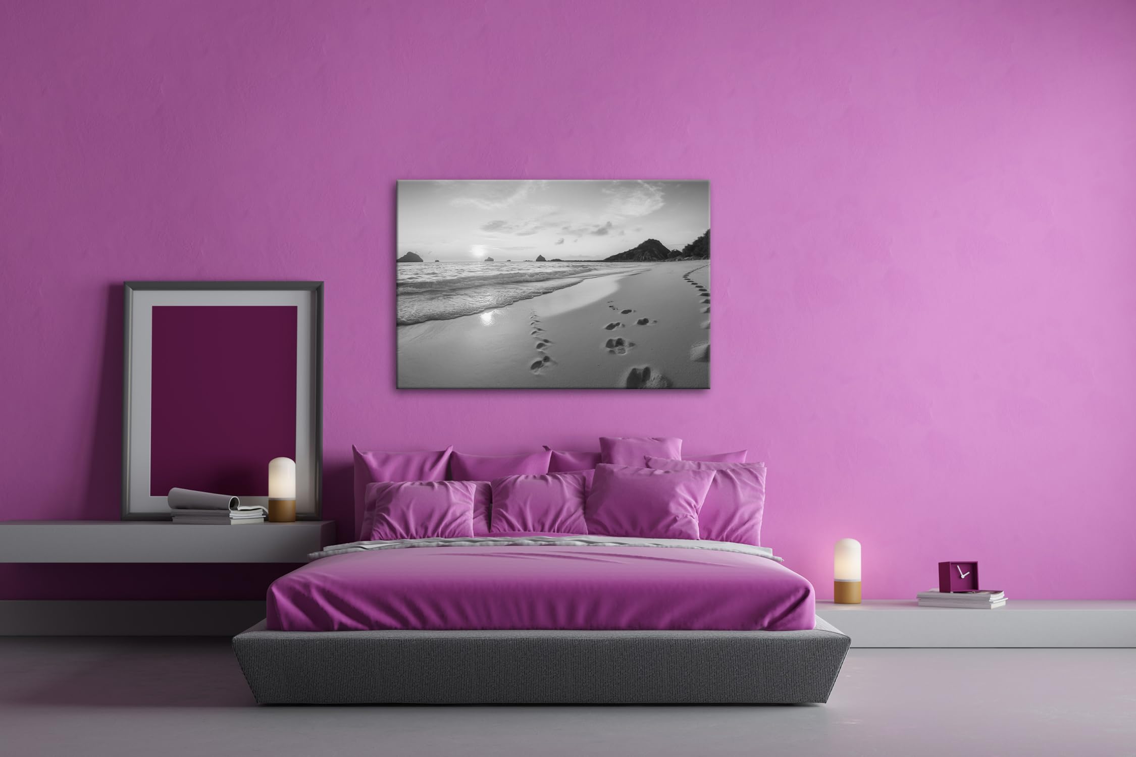 deyoli Leinwandbild Fußspuren im Sand – Sonnenuntergang küsst das weite Meer. Format: 120x80cm Effekt:Schwarz&Weiß XXL Kunstdruck Bild auf Keilrahmen/Wandbild/Wohnzimmer Dekoration