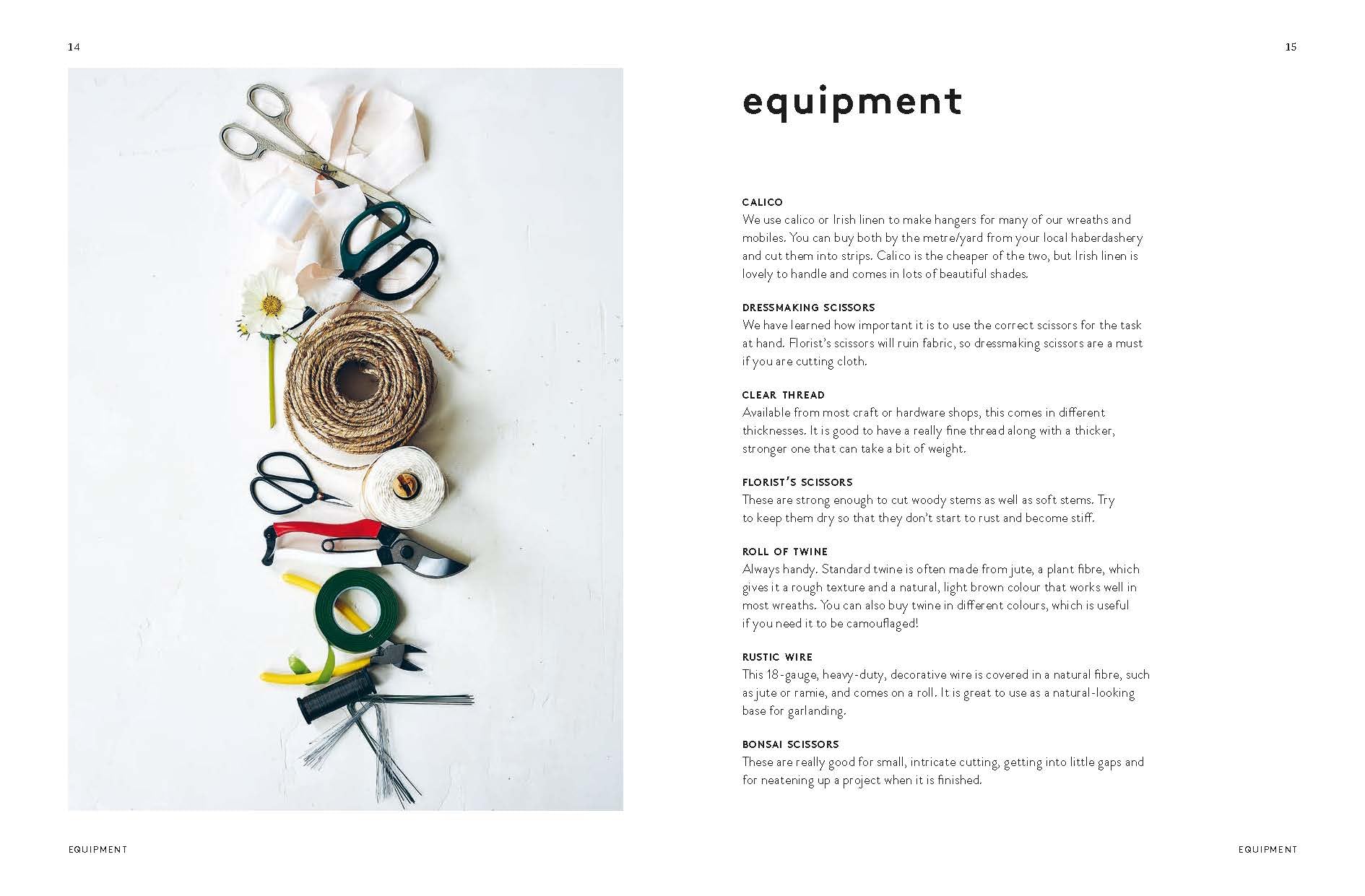 Wreaths: Fresh, Foraged & Dried Floral Arrangements