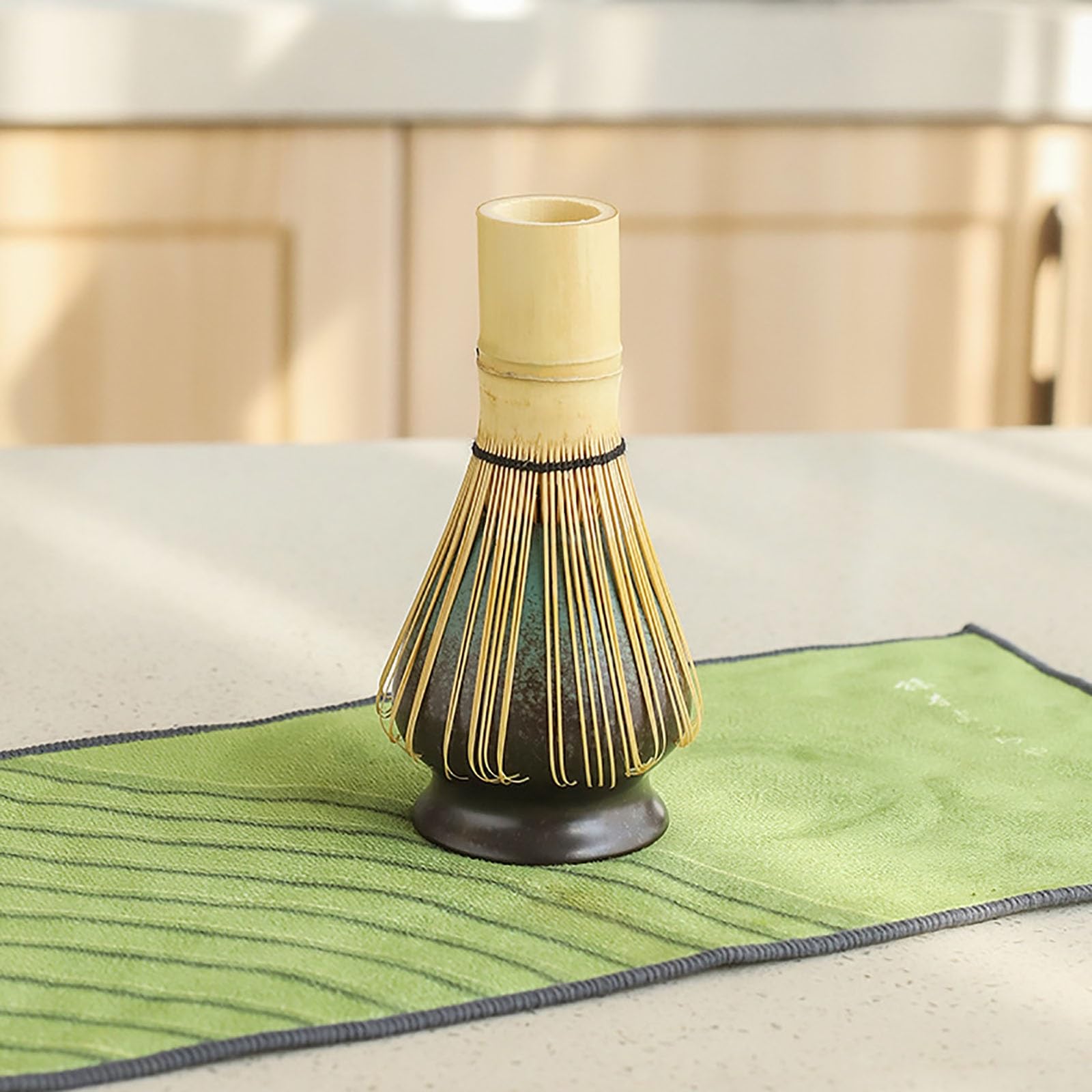 Juego de batidores de matcha de 7 piezas con soporte de cuenco de bambú y cuchara y tamiz. Kit completo para una auténtica experiencia de té matcha, perfecto para los amantes del té y entusiastas del
