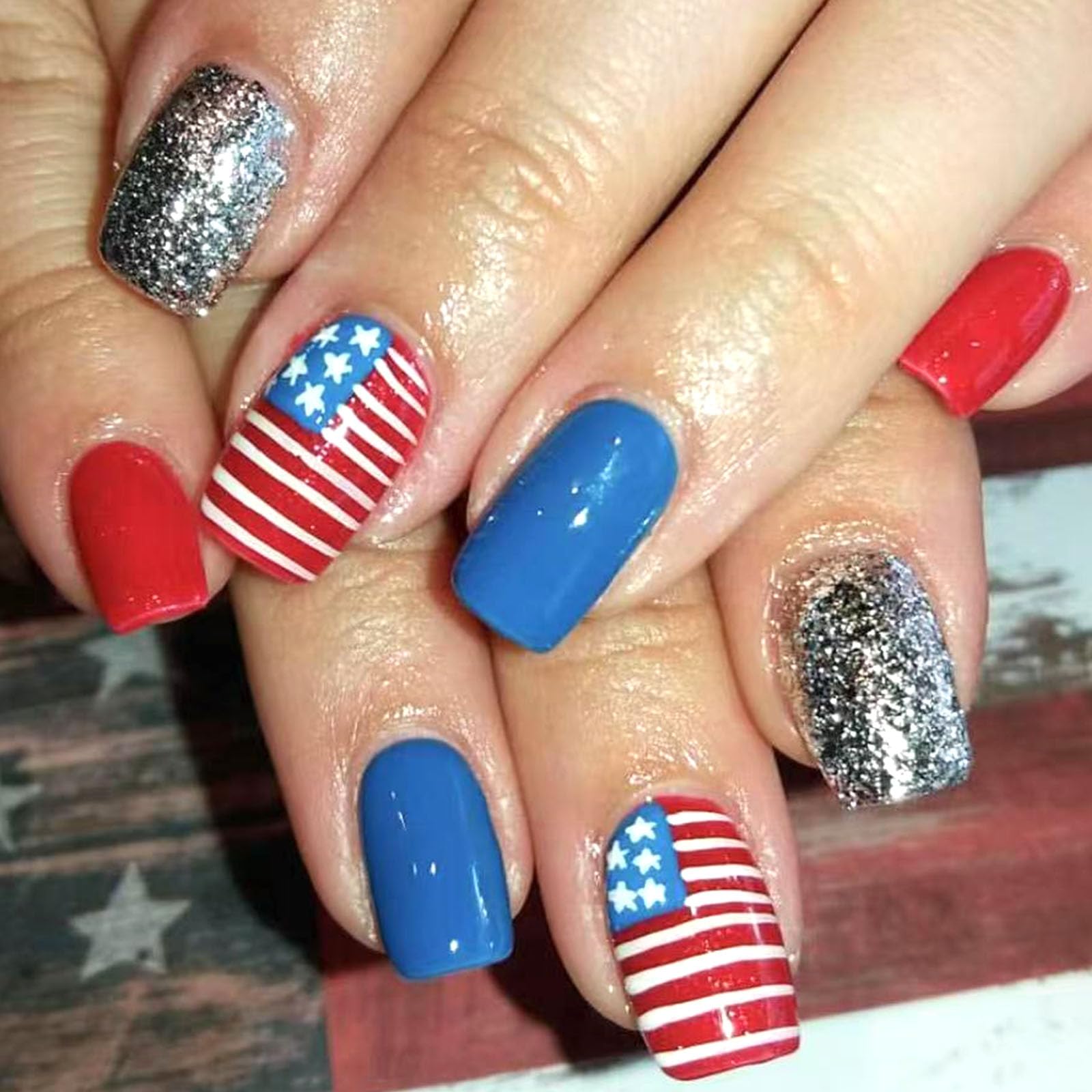 July 4th Press on Nails Medium Square Fake Nails American Flag Acrylic Nails with Stars Stripes Silver Glitter Designs Glue on Nails Red Blue Full