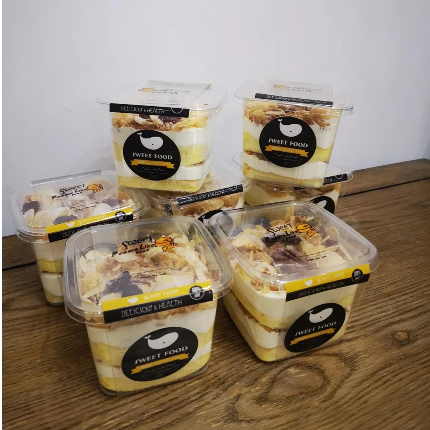 Amazon.co.jp: Lioong 12オンス 正方形 パフェカップ 蓋とスプーン付き