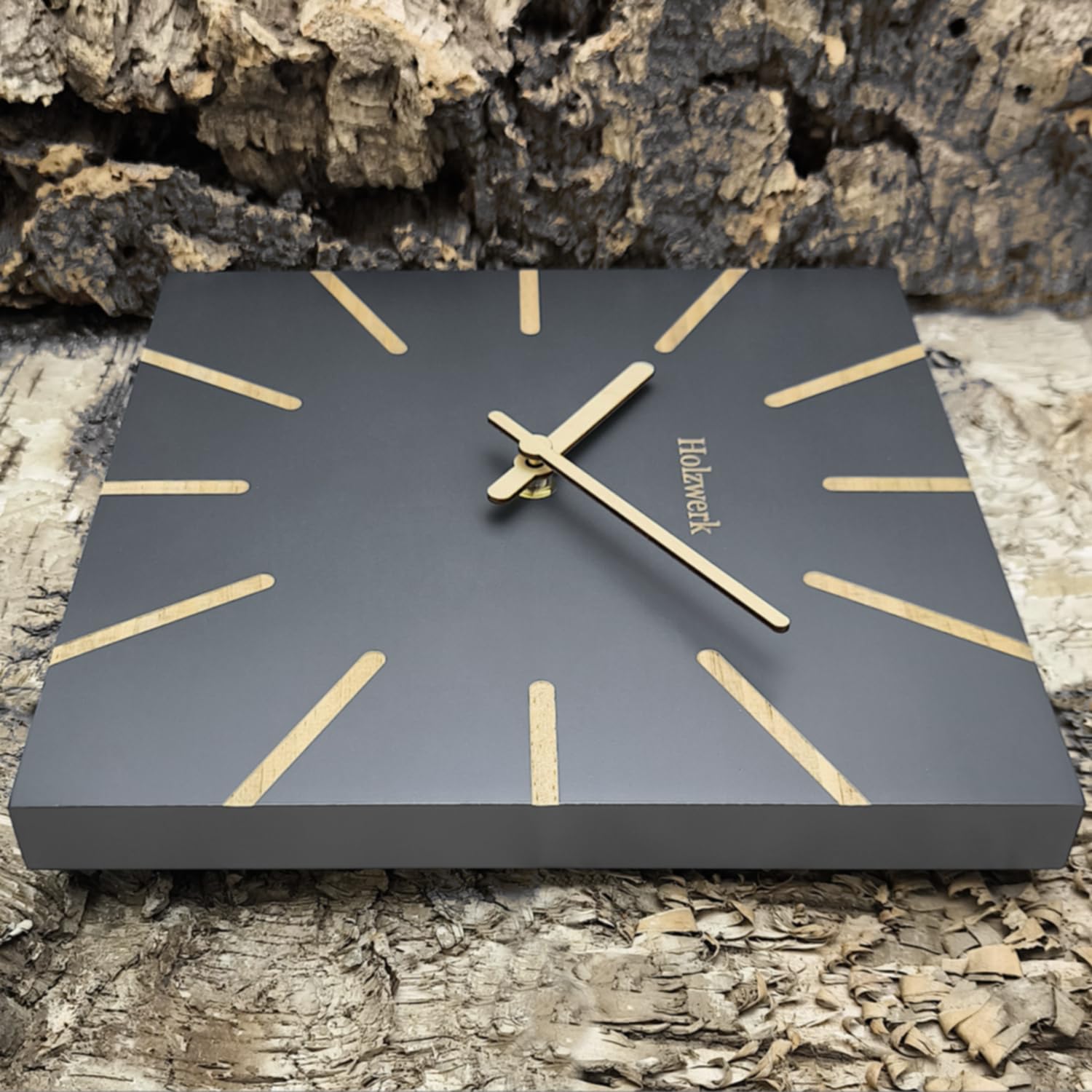Holzwerk EBERSBERG Natur Holz Wanduhr Holz-Uhr Eckig Vintage laufleises Uhrwerk ohne Tickgeräusche Buche nahezu lautlos aus handgefertigtem Massivholz Natur 25 cm (HWN.Grau.)