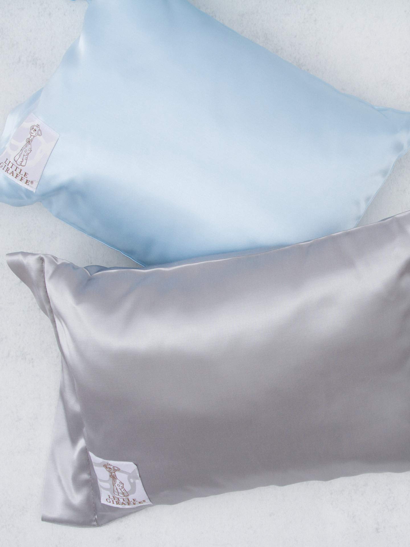 Pequeña jirafa satén siesta Almohada sólido (azul)