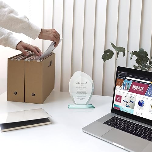 Miniatura 2 de Baudville Trofeo grabado personalizado  Cristal de jade premium  Premio para empleados  Viene en caja de regalo
