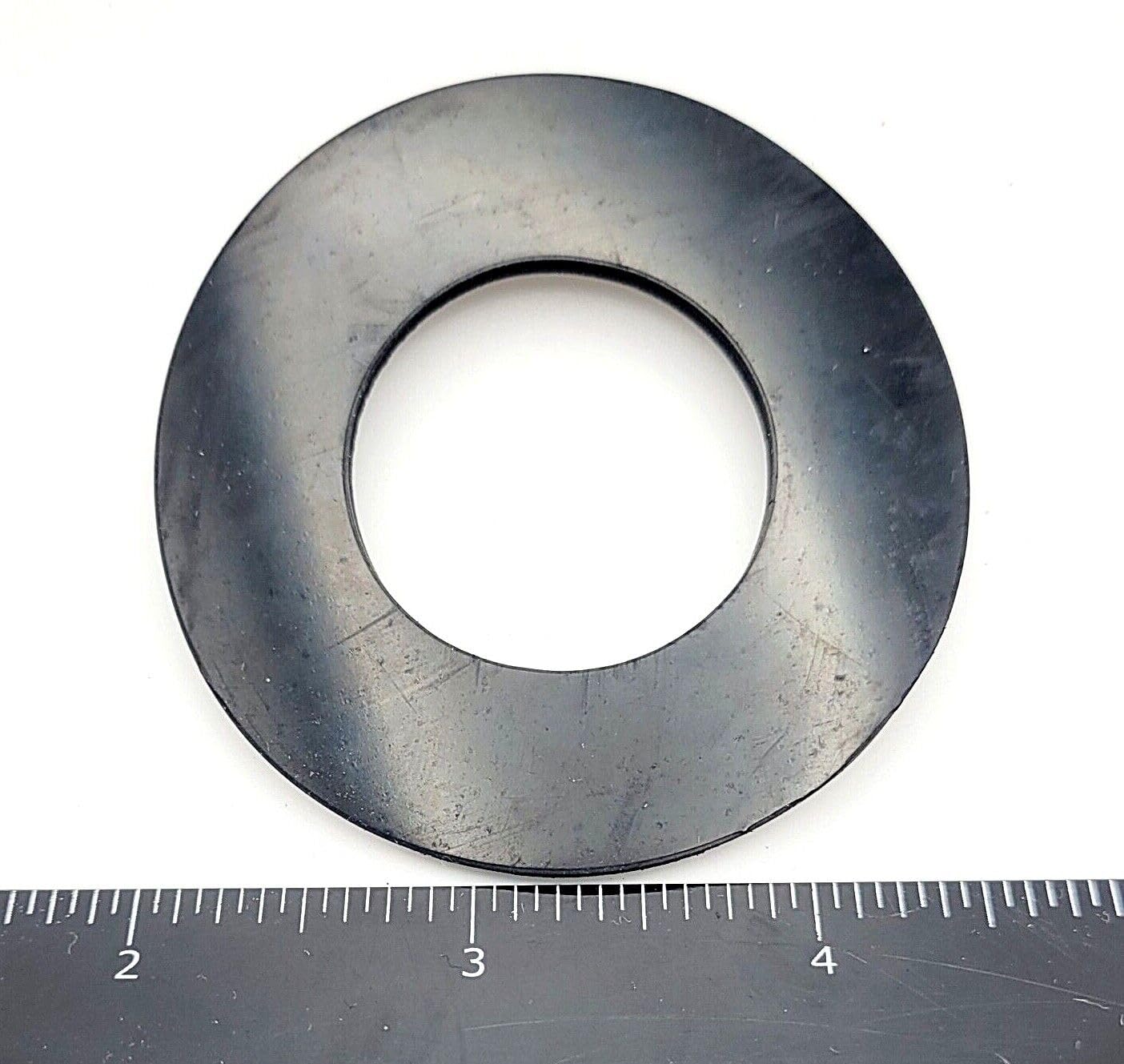 1 1/4'' ID Rubber Flat Washers, 2 1/2'' OD, 1/8'' Thick, Large Spacers Gaskets, EPDM Material, Ideal for Plumbing, Automotive, or Industrial Use (12 Pack)