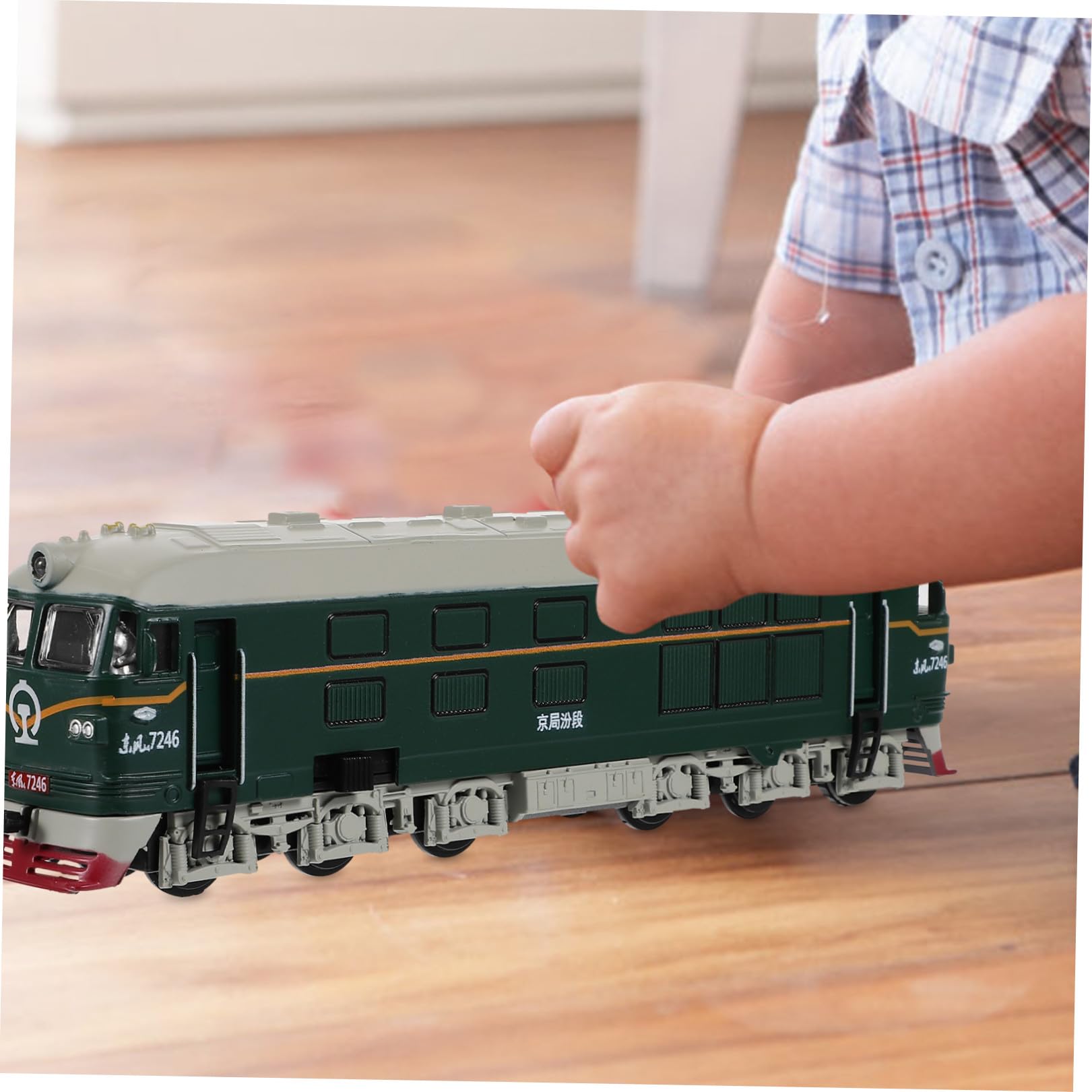 ibasenice Locomotiva Dongfeng in Lega Di Alluminio 8 Pollici Con Luci E Suoni Giocattolo Educativo Per Bambini Stimola Sviluppo Abilità Motorie E Immaginazione