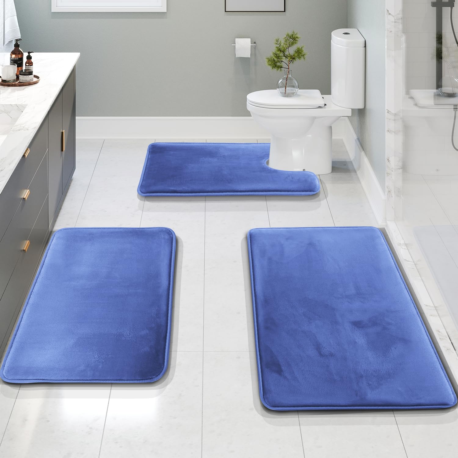 Clara Clark Lot de 3 Tapis de Bain en Mousse à mémoire de Forme Ultra Doux, antidérapants et absorbants – Petit/Grand/Grand/Contour, Bleu Calme
