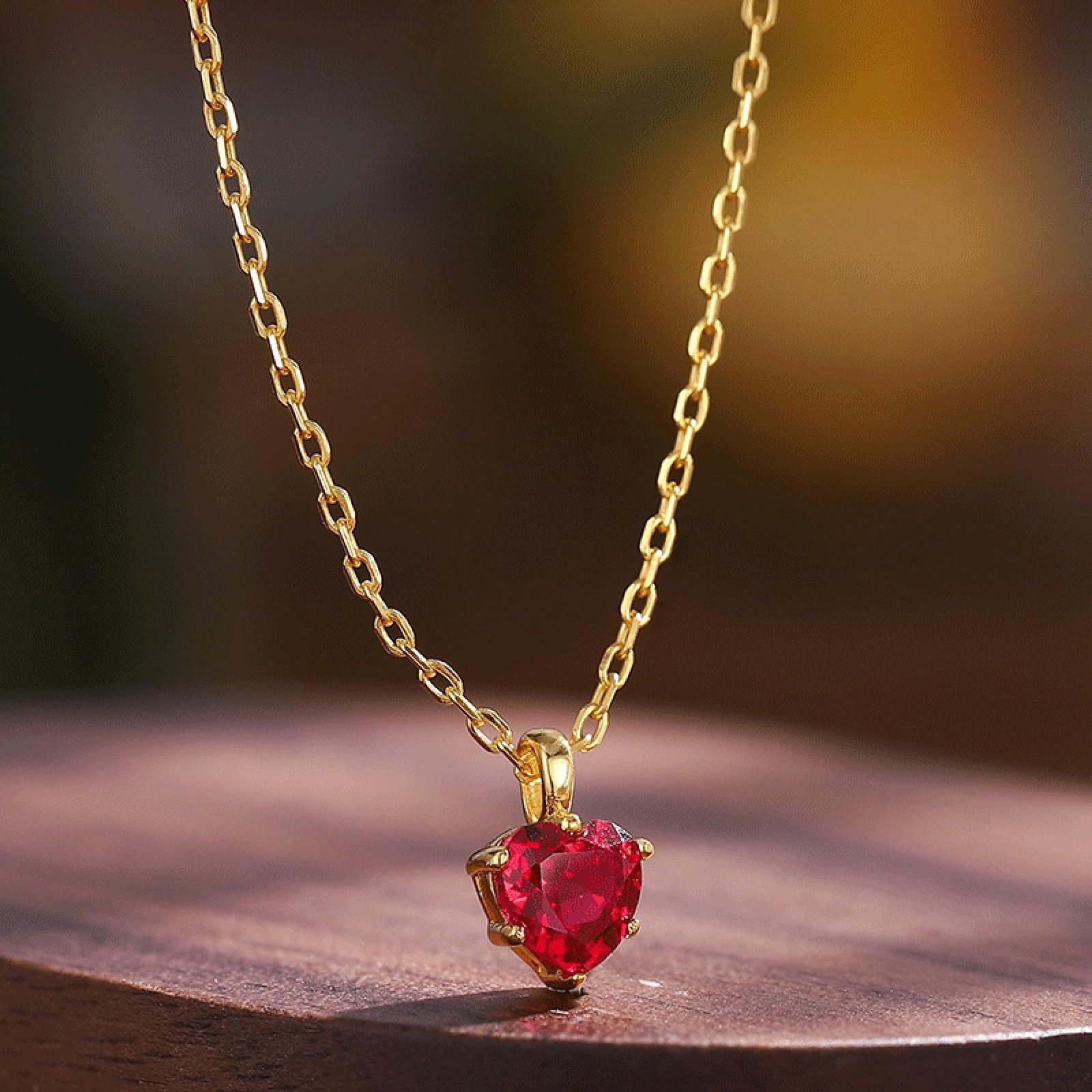Donna 9K 14K 18K Gelbgold Collana con Ciondolo Solitario con Rubino Creato in Laboratorio a Forma di Cuore da 0,7 ct