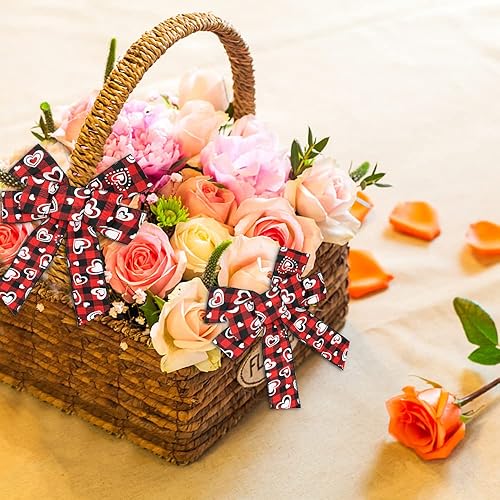 Miniatura 4 de Threetols Paquete de 2 lazos de corona para el día de San Valentín, lazos de cuadros rojos y negros para corona, decoración de corazones de San