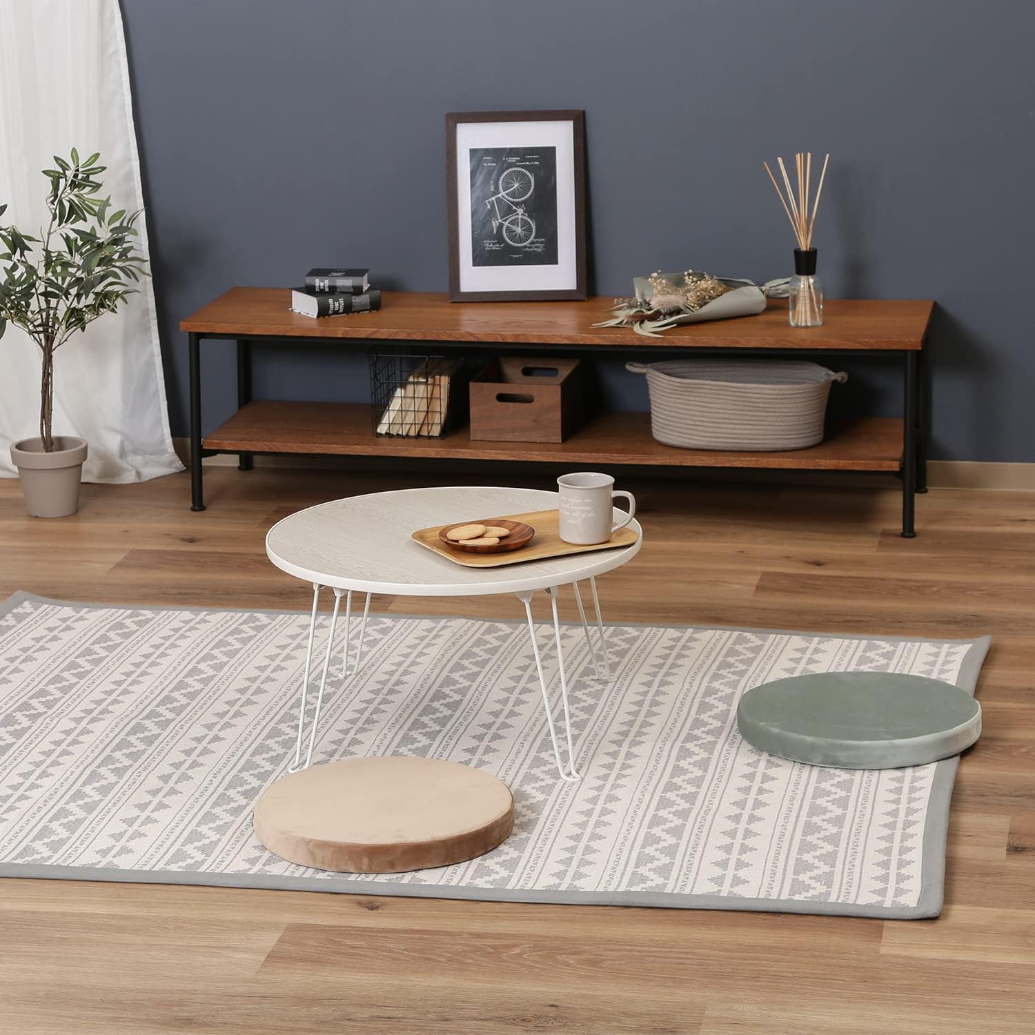 不二貿易(Fujiboeki) Fuji Boeki 10859 Round Folding Low Table, Mini, Width 23.6 x Depth 23.6 x Height 12.4 inches (60 x 60 x 31.5 cm), White Wash, Finished Product, Easy to Carry, Outdoor, Picnic