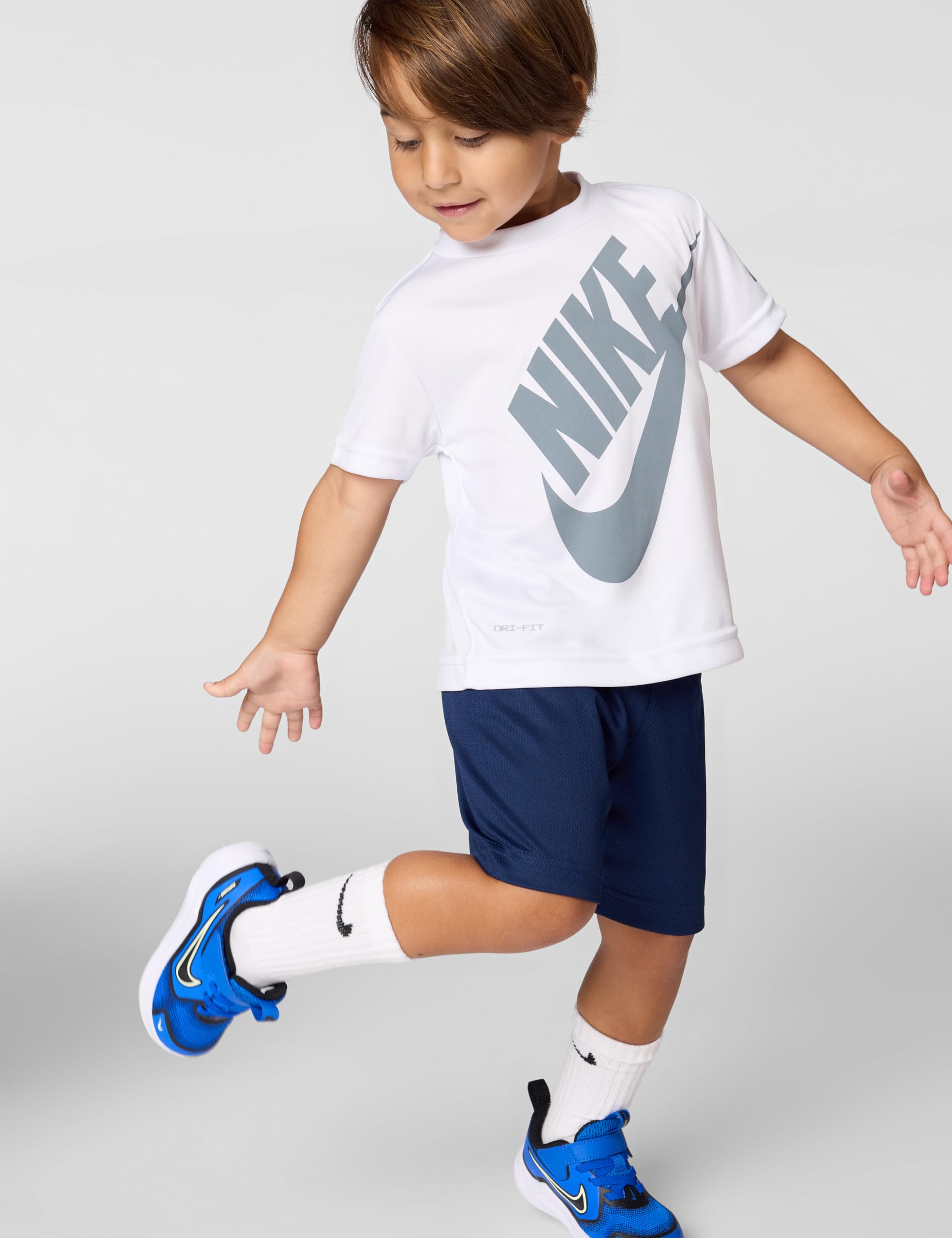 NIKE Required REQUIRED Bambine e ragazze