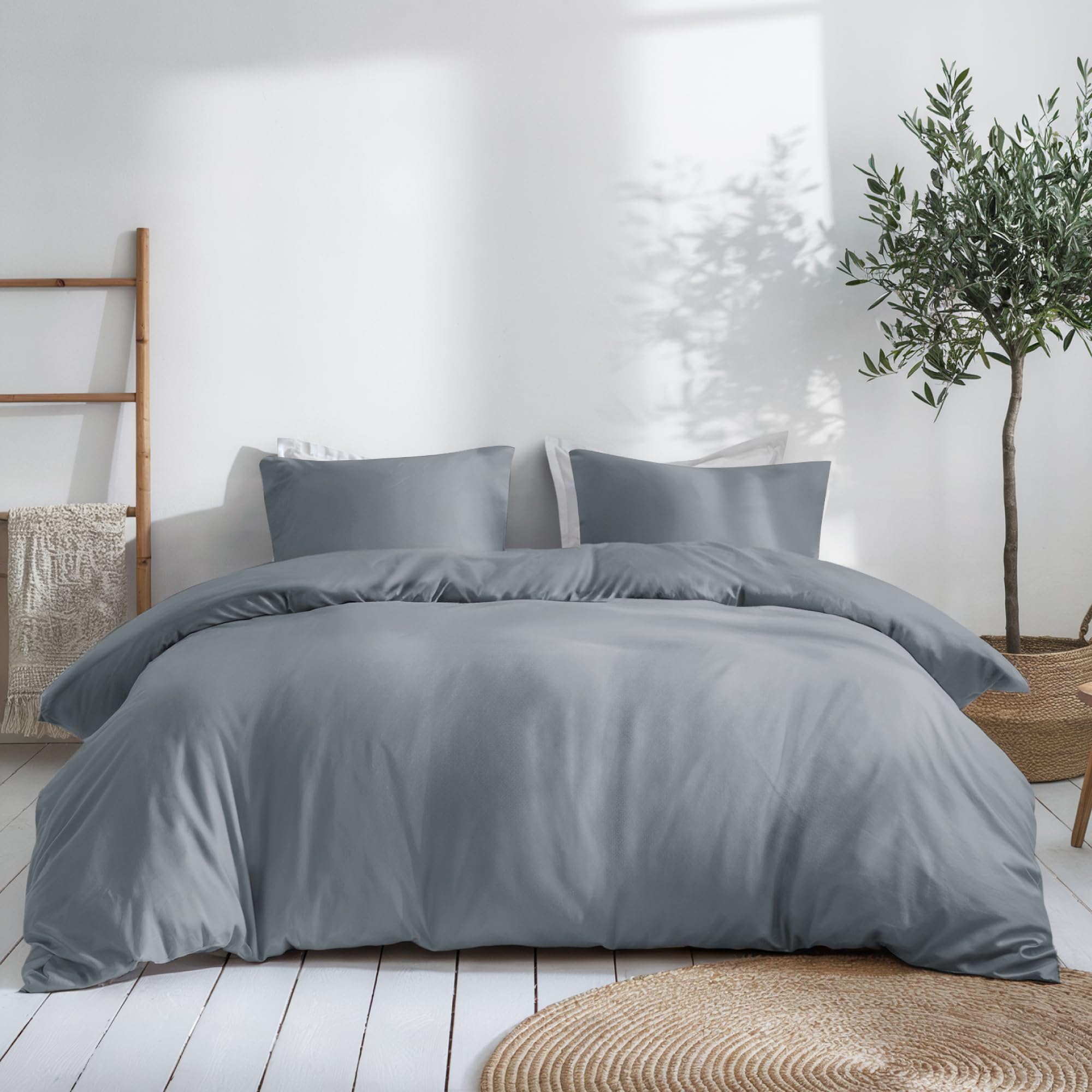 Dreamzie Bettwäsche Set 200x200 Mako Satin - Grau - Bettbezüge 200x200 cm mit 2 Kissenbezüge 80x80 cm - Oeko-Tex Zertifiziert - Bettwäsche 200x200 Baumwolle 3teilig