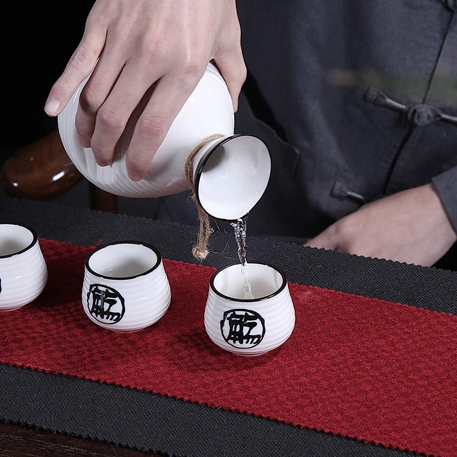 Ensemble de Tasses à saké Japonais, Tasses en céramique Traditionnelles, Artisanat, Verres à vin, Ensemble de saké Japonais (1 Pot 6 Tasses)