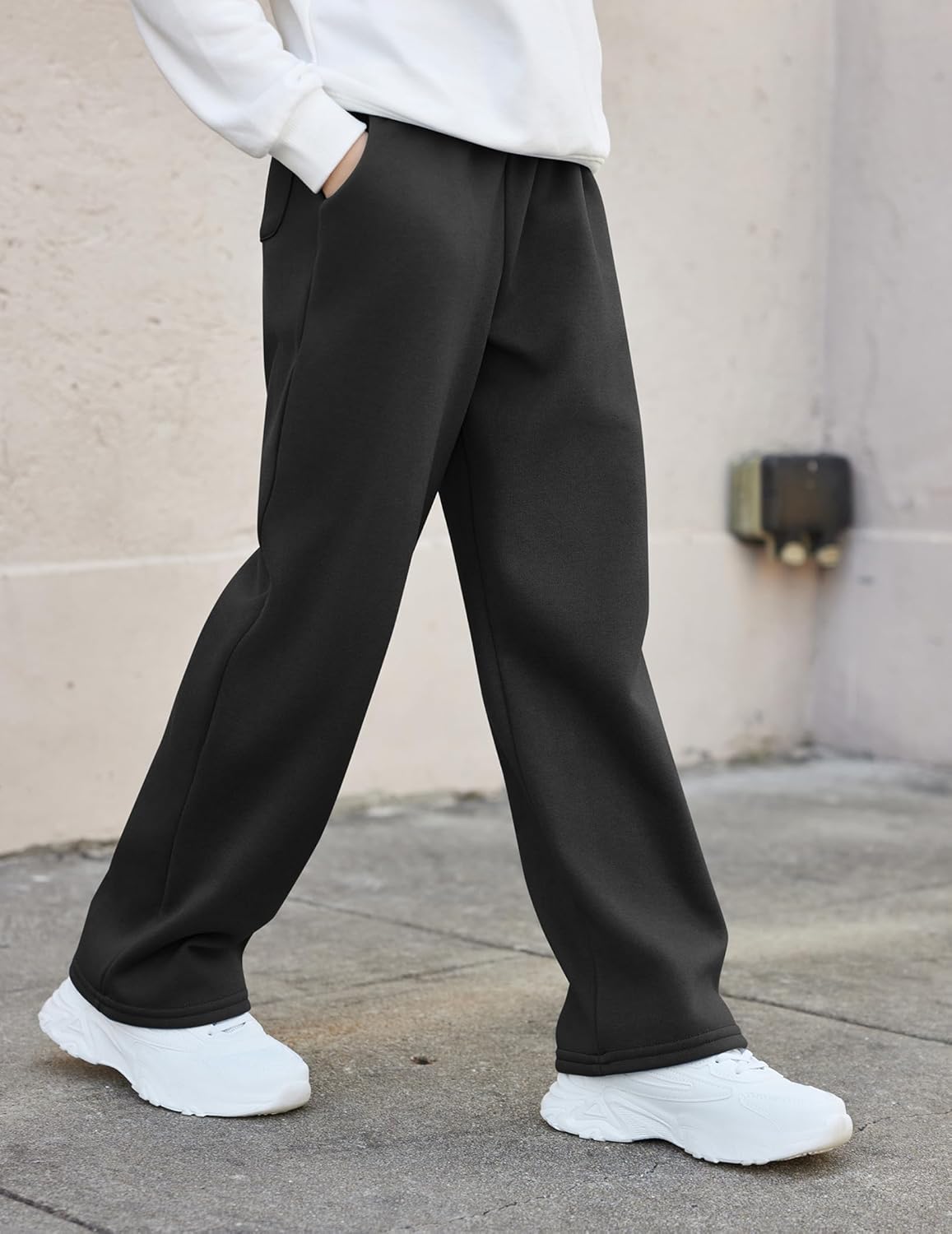 Arshiner Boys Casual Pants Fleece Sweatpants Lightweight Open Bottom Lounge Pants Drawstring Jogger Pants with Pockets - Image 2