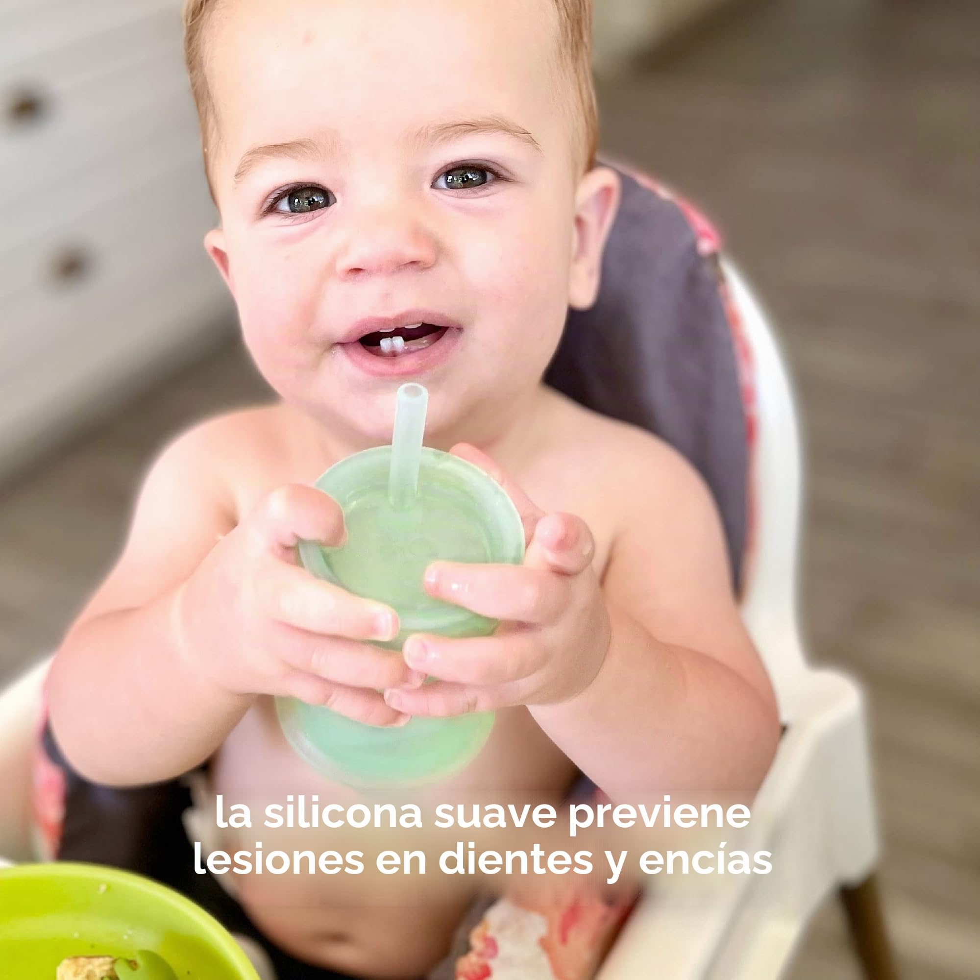 olababy Vaso de entrenamiento de silicona Clear View con tapa de pajita, entrenador de picos para niños a partir de 12 meses, vasos de agua irrompibles para niños a partir de 2 años (menta, 5 oz)