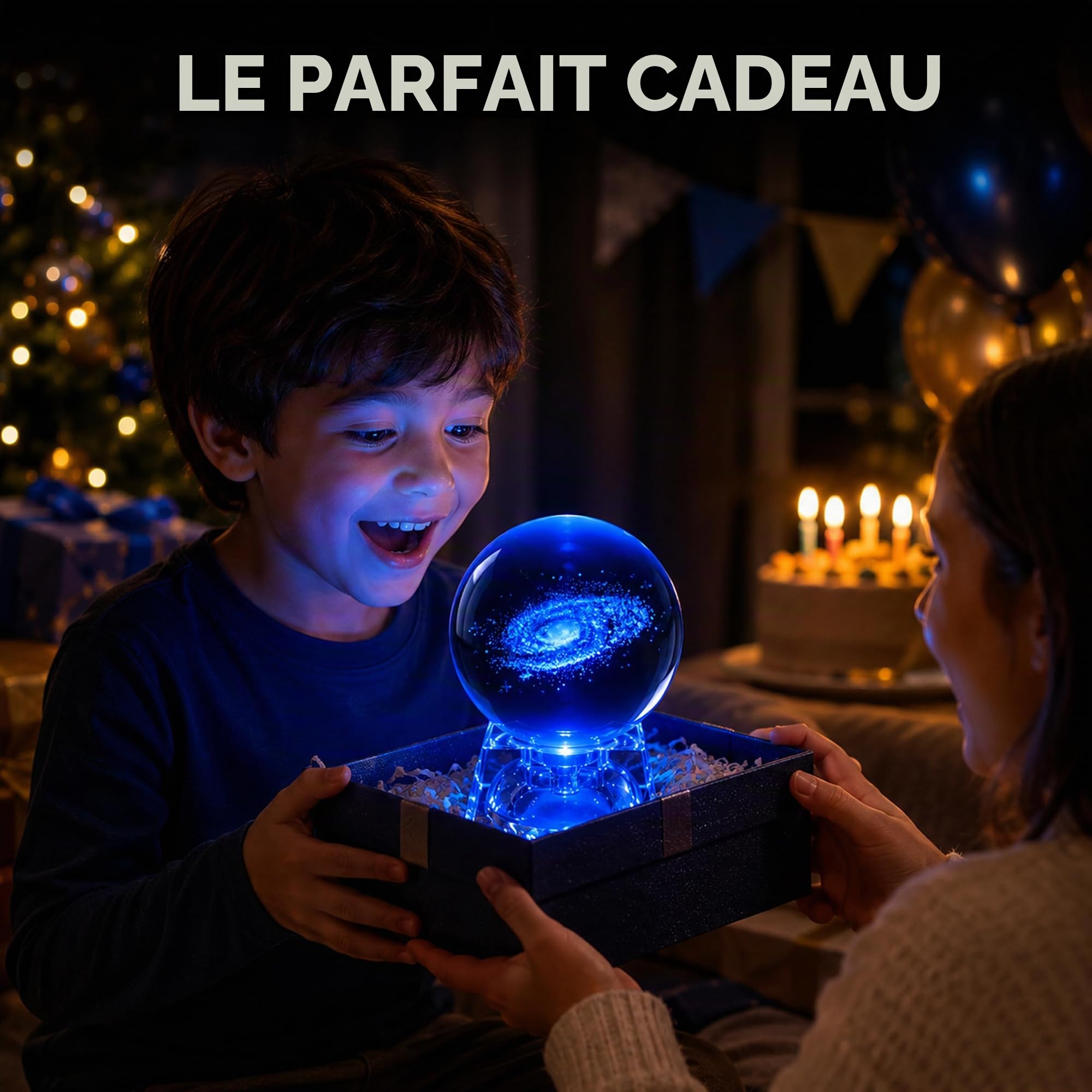 Boule de Cristal Galaxie 8 cm avec Socle LED, Sphère en Verre Gravure Laser 3D, Veilleuse Chambre Bébé et Enfant, Lampe Galaxy Décorative, Cadeau Anniversaire Noël pour Garçon et Fille