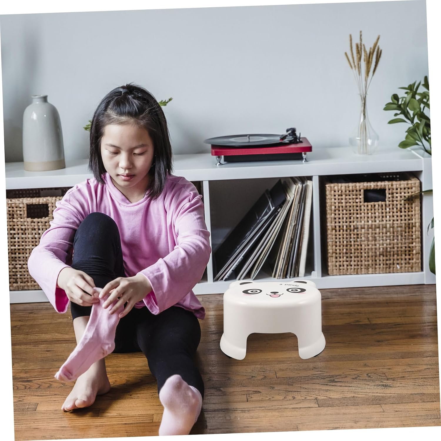 Luxshiny Thickened Non Slip Step Stool with Cute Cartoon Design Stable and Lightweight Bath and Toilet Stool for Potty Training and Bathroom Use