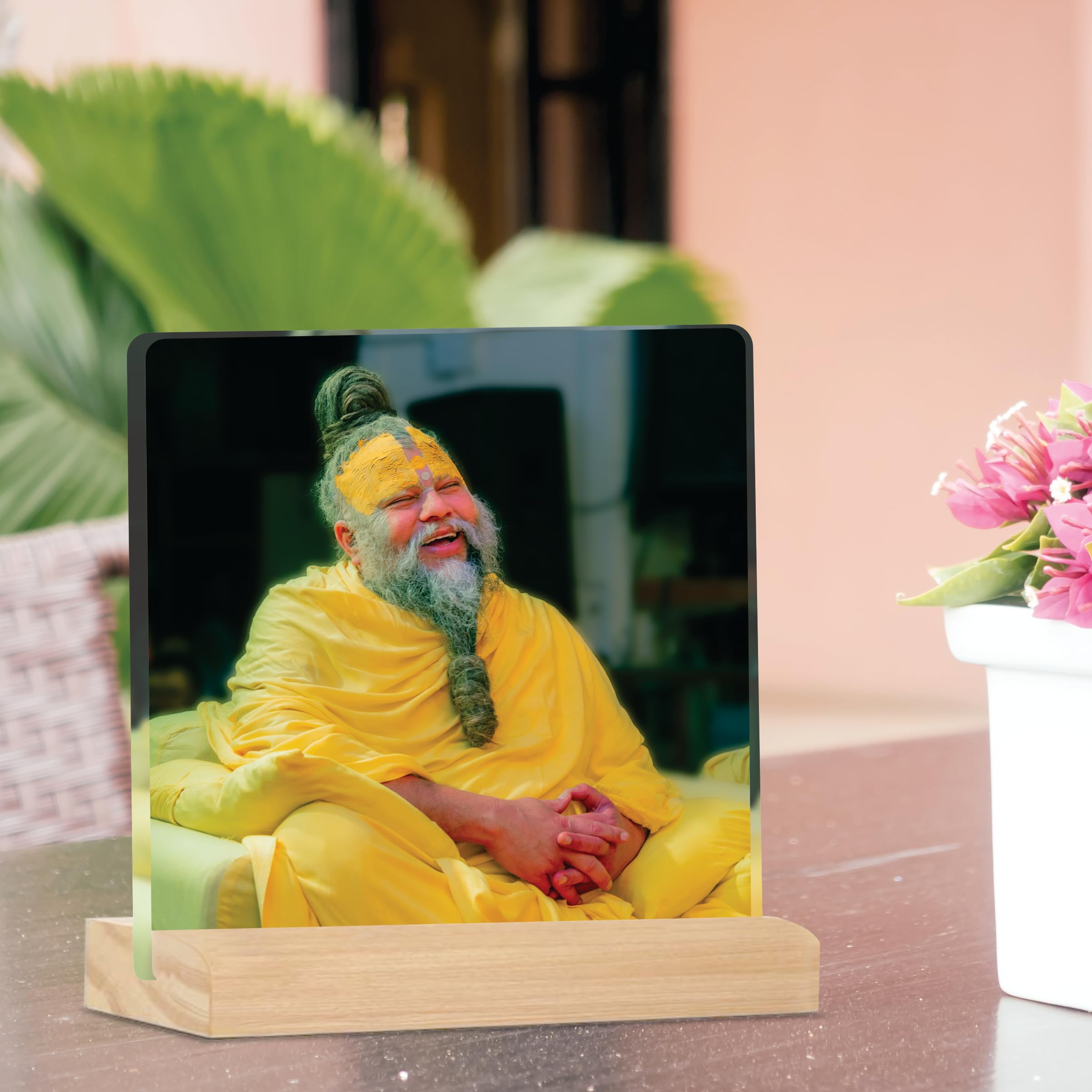 Divine Photo Frame of Premanand Maharaj Ji - Spiritual Gift -7