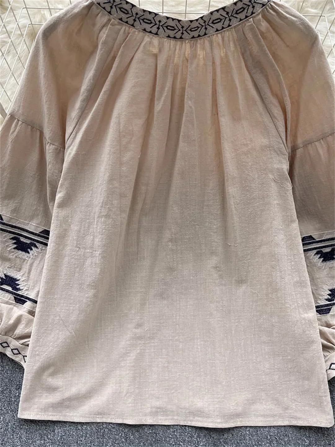 Chemisier brodé style ethnique rétro pour femme - Col rond - Manches longues