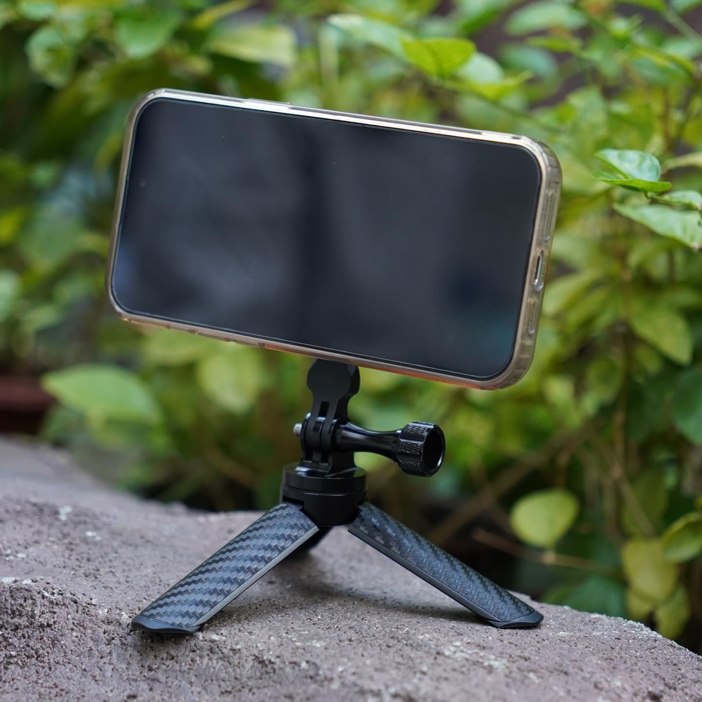 Treppiede da tavolo con slot per 3 schede per smartphone Live Streaming (base magnetica Set B)
