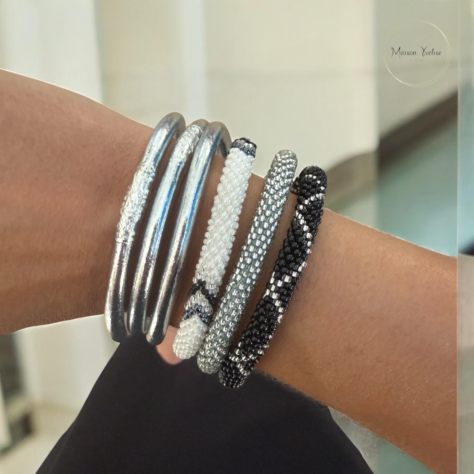 Yvelise Buddhistisches Armband – Armreif aus Thailand