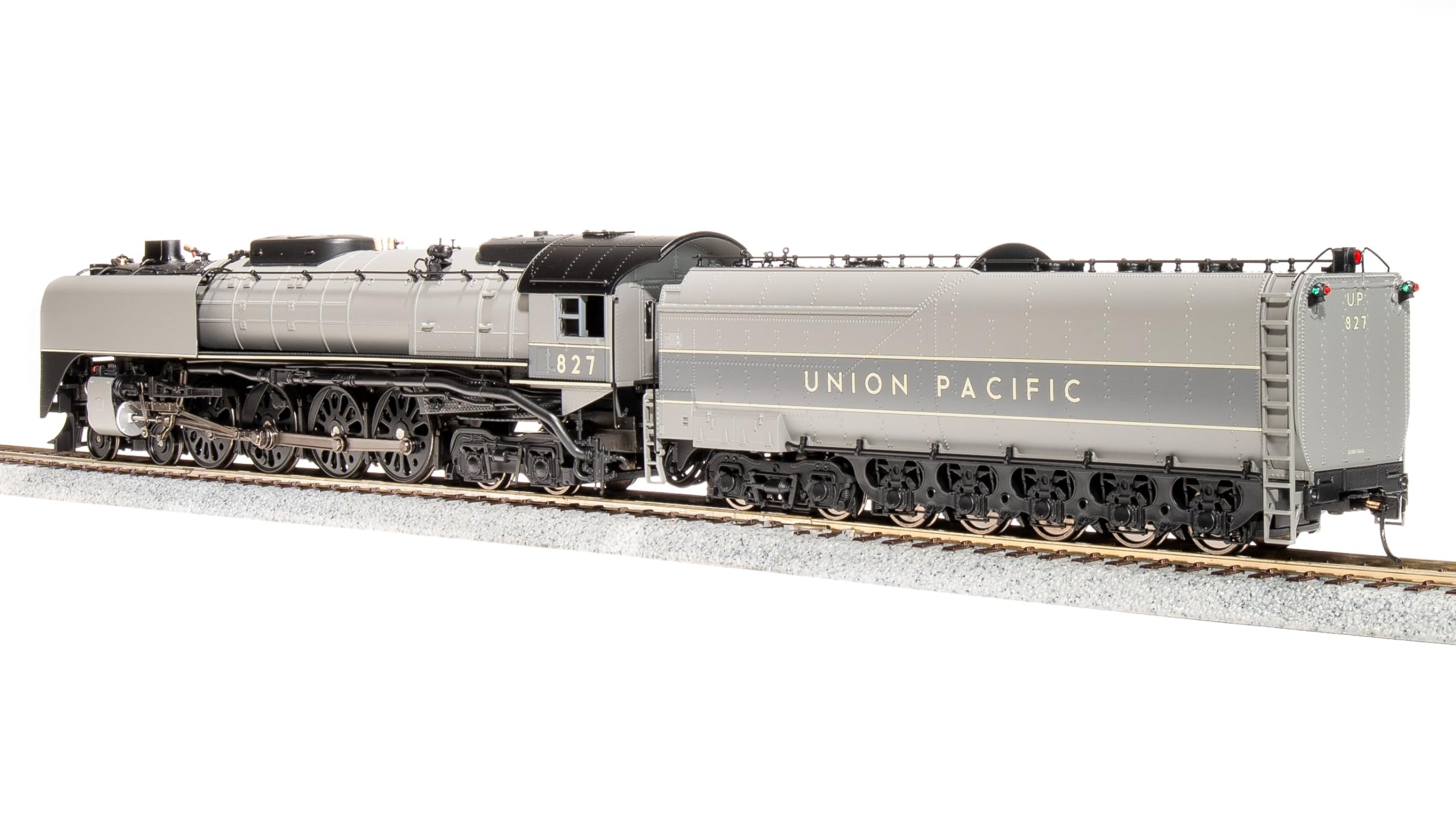 Amazon.com: Broadway Limited 7365 Union Pacific 4-8-4,Class FEF