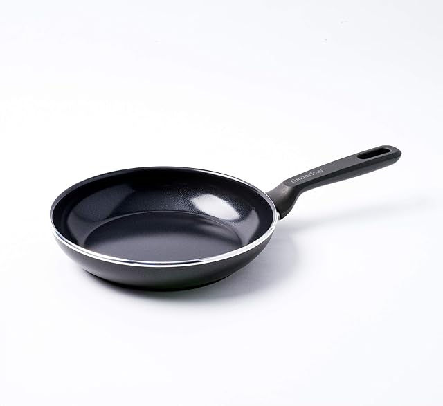 GreenPan Memphis Healthy Ceramic Non-Stick 20 cm Frying Pan, PFAS Free, Induction, Oven Safe, Black