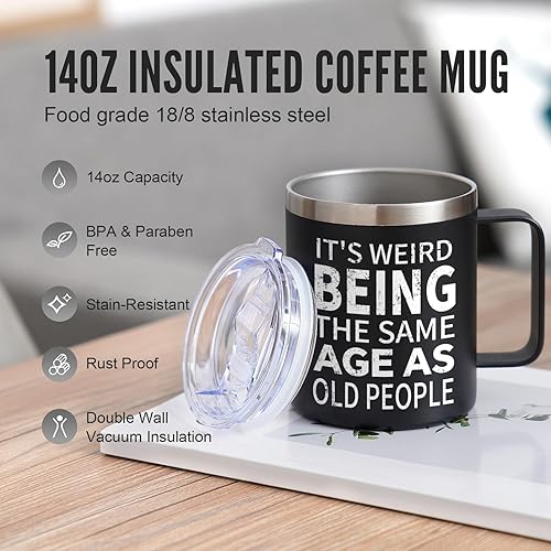 Miniatura 10 de NOWWISH Regalos para mujeres, vaso de 40 onzas con asa y pajita, regalos divertidos con texto en inglés "It's Weird Being the Same Age As Old