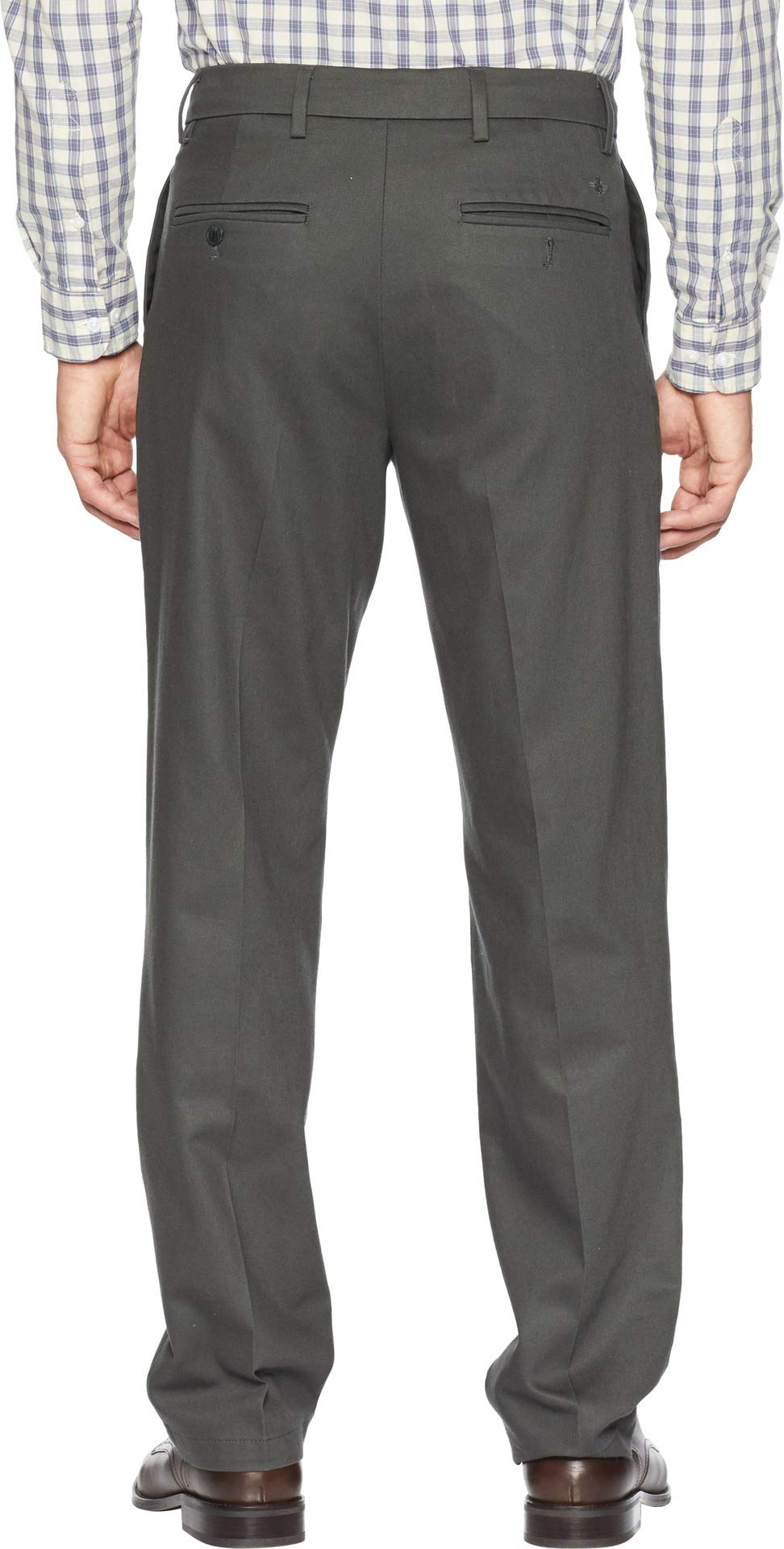Dockers Classic Fit New Signature Khaki Pants D3 - Pleated - Pantalones Hombre