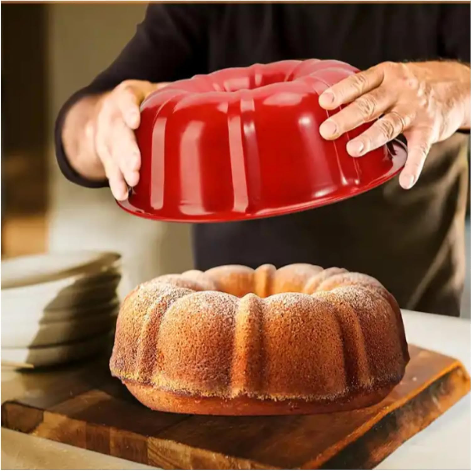 MGE - Moule à Pâtisserie Savarin - Moule à Pâtisserie avec Tube - Moule à Anneaux - Moule à Gâteau - Cerise - 24 cm