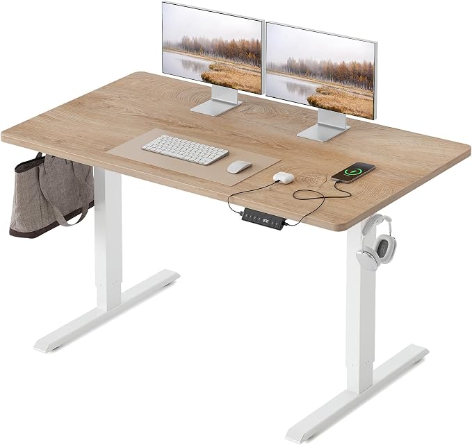 FEZIBO Bureau réglable en Hauteur, Plateau Monobloc, 120 x 60 cm, Bureau Assis Debout avec Ports de Charge USB-A et USB-C, Standing Desk, Chêne