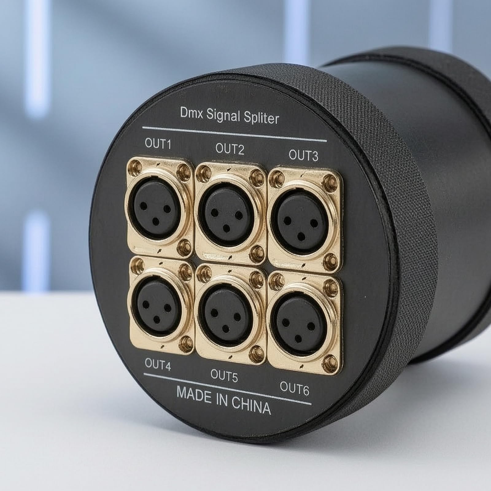 DMX512 Splitter Verstärker Verteilung Verteiler Hub mit 6 XLR 3 Pin Ausgängen Sauberes Kabelmanagement Zylindrisches Gehäuse für Theater Konzert Club Veranstaltung Studio