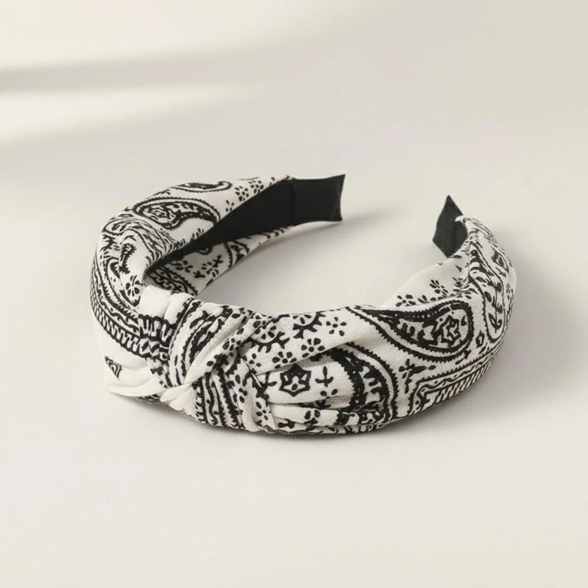 Wide Cloth Bow Headband with Leaf Pattern, Decorative Hair Hoop for Casual Outfits, Parties and Everyday Styling