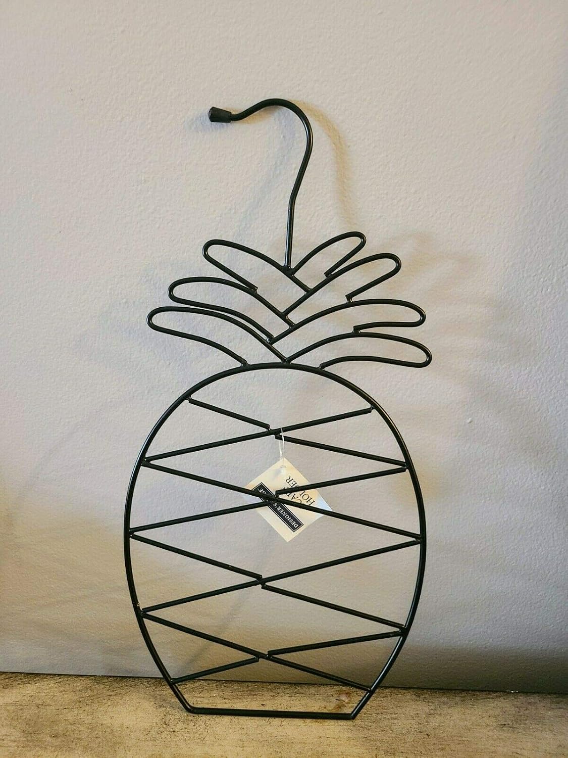 New Pineapple Scarf Holder Multipurpose Hanger for Scarves, Belts, and Ties