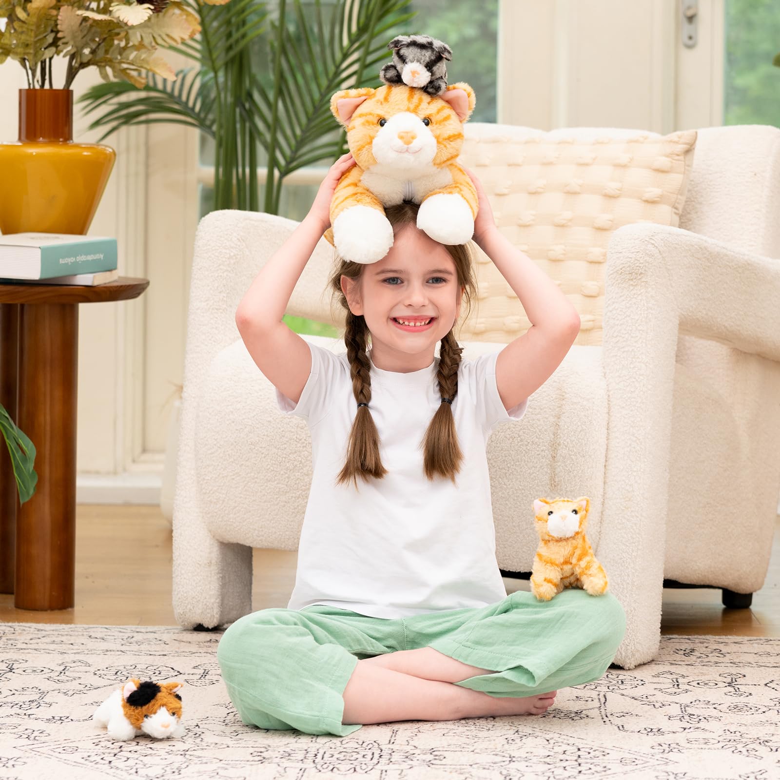 MorisMos Cat Teddy Soft Toy, 40cm Mom Plush with 3 Cuddly Baby Inside Kawaii Kittens Realistic Fluffly Cat Gift for Kids Girlfriend Birthday Christmas Deco — view 8