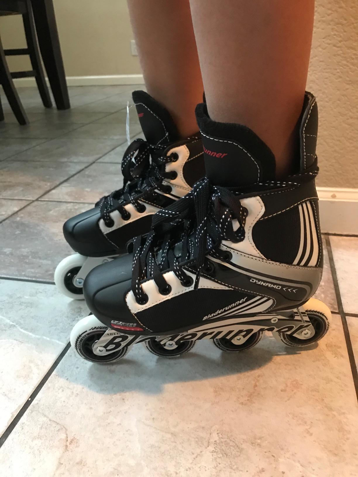 Rollerblade Bladerunner Dynamo Jr Size Adjustable Hockey Inline Skate, Black and