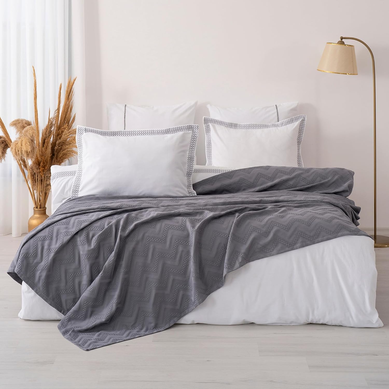 7-Piece 100% Cotton Bedding Set with Bedspread, Duvet Cover, Flat Sheet & Pillowcases | Oversized Cotton Bedspread Set for Bedroom & Everyday Use