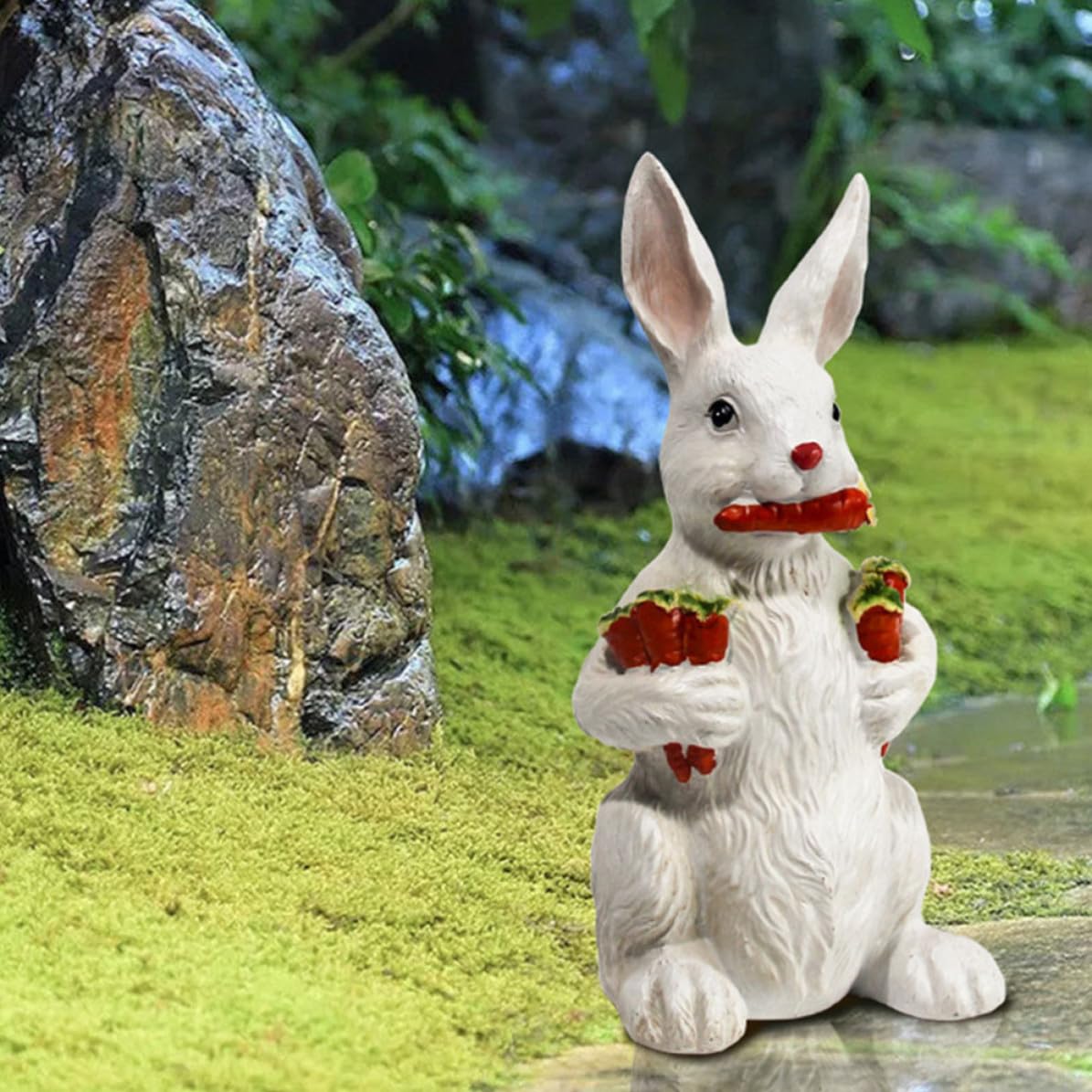Mikikit Statue de Lapin Résine avec Carottes Sculpture Animal Décorative pour Jardin et Balcon Figurine de Lapin Adorable pour Décoration de Pâques et Intérieur
