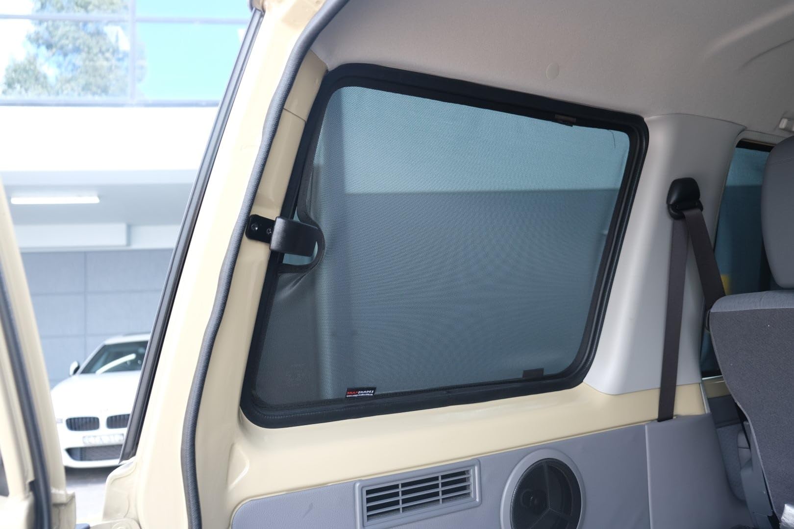SNAPSHADES osłony okienne do Toyoty Landcruiser serii 70 SUV (seria 76; 1984-obecnie)