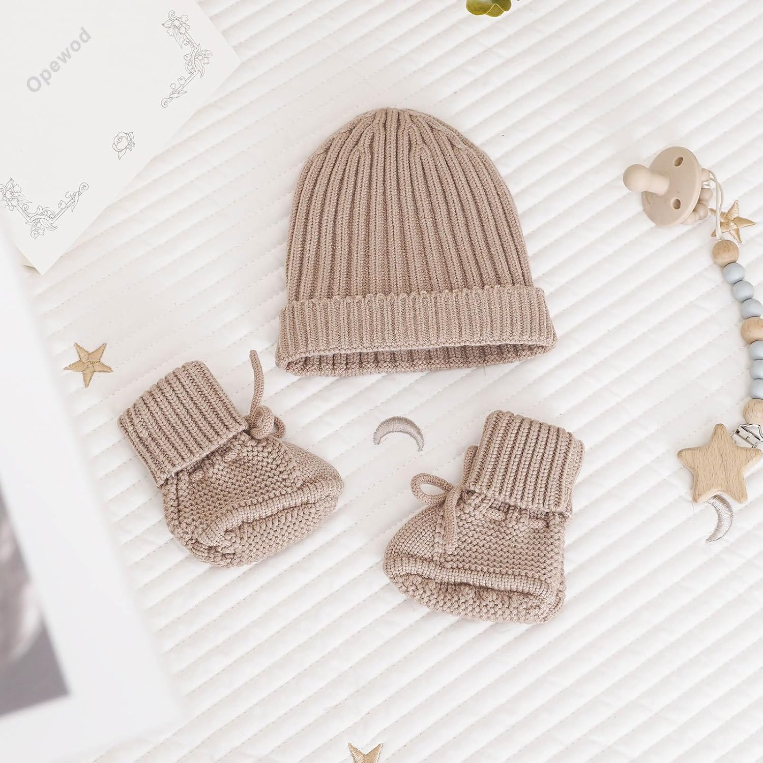 Opewod Baby Booties & Hat Set Newborn First Walkers Cozy Socks Shoes Warm Knit Booties Soft Cap for Toddler Infant Boy Girl