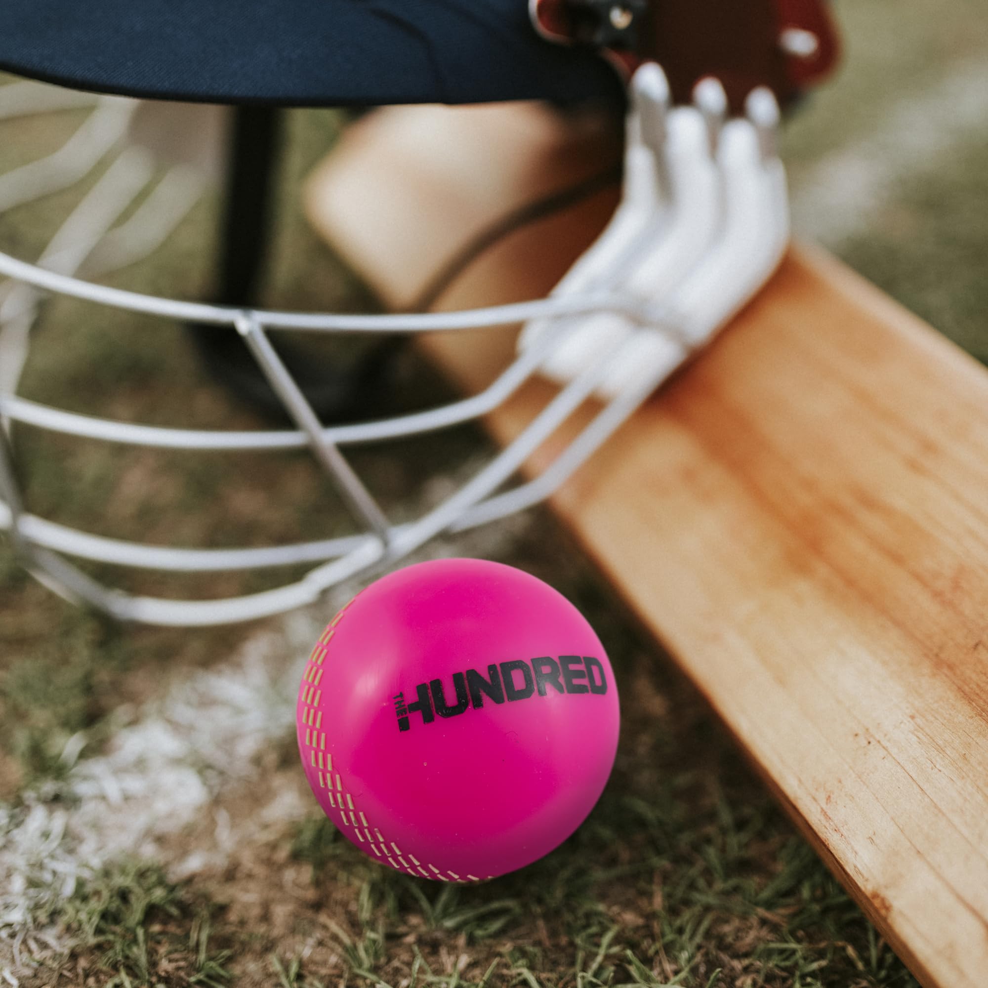 Hy-Pro Lot de 3 balles d'entraînement sous licence officielle The Hundred Windball, vert, rose, noir, équipement de cricket