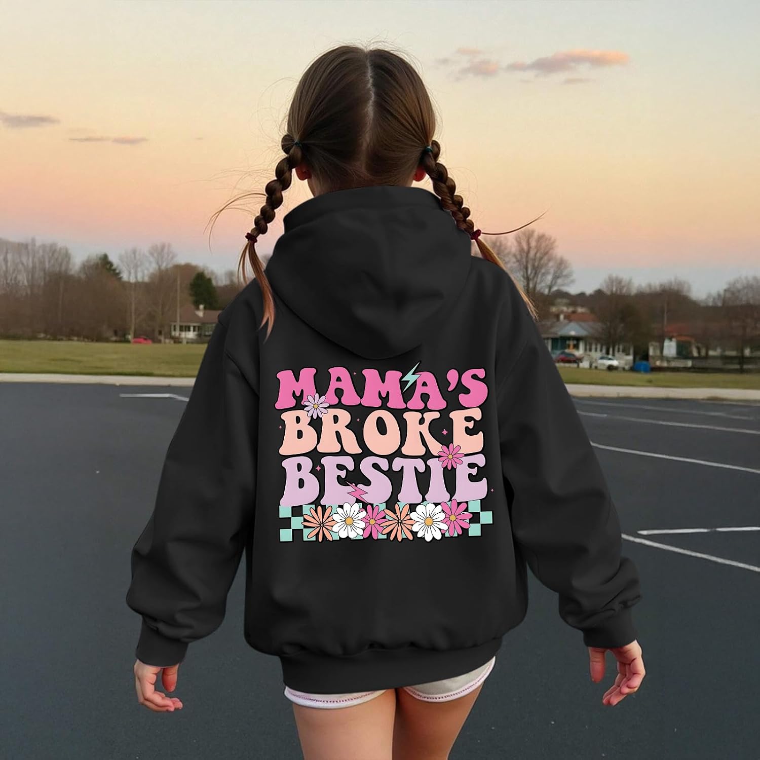 Cute Graphic Hoodies for Girls Tween Girl Mamas Broke Bestie Hoodie Aesthetic Funny Hooded Sweatshirt Pullover Tops