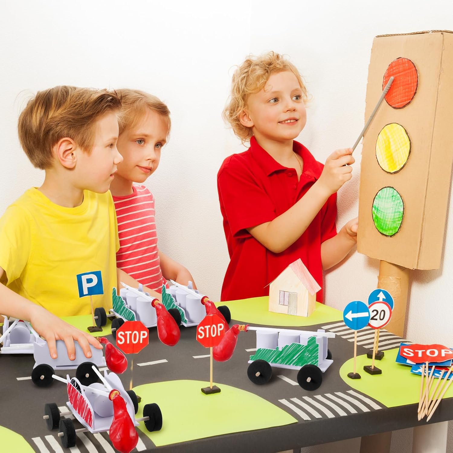 20 Sets Car Balloon DIY Steam Kits Balloon Power Car Kits Recoil Car for Kids Classroom Stem Educational and Science Activities