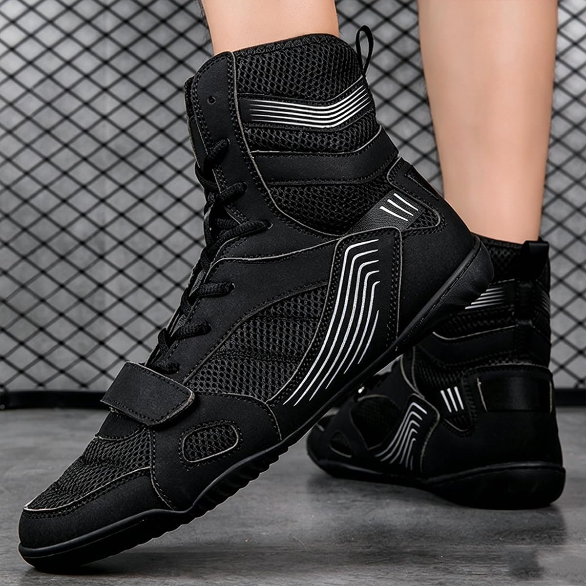 Men's Wrestling Shoes Breathable Mesh Boxing Boots, Rubber Sole High Top Fitness Weightlifting Powerlifting Shoes