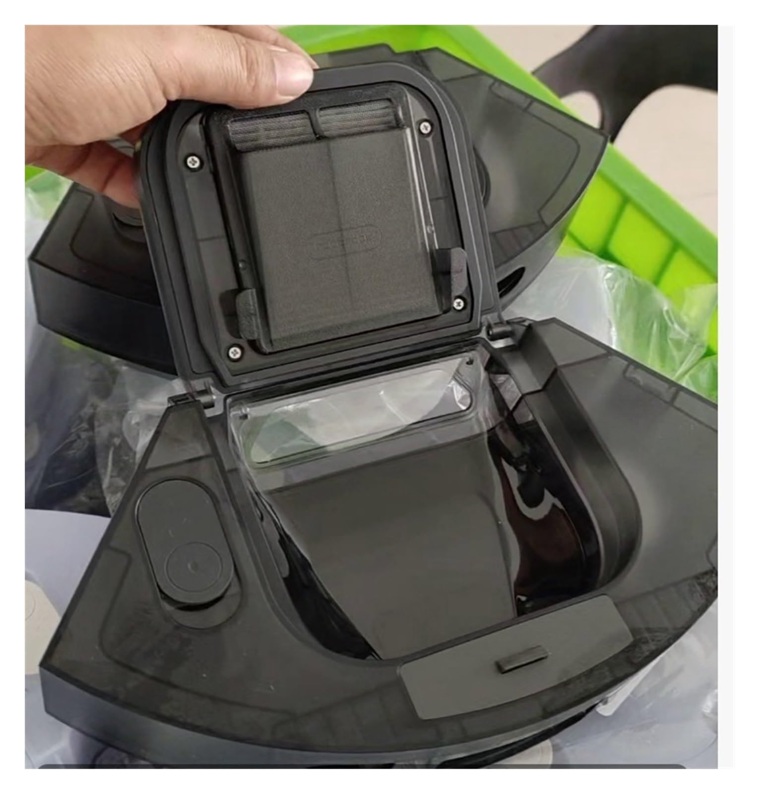 Staubsauger 2-in-1-Wassertank-Staubbox-Ersatzzubehör. Kompatibel Mit Roborock Q7 / M5+ / TF+ / L5+(Dustbin Tank Black)