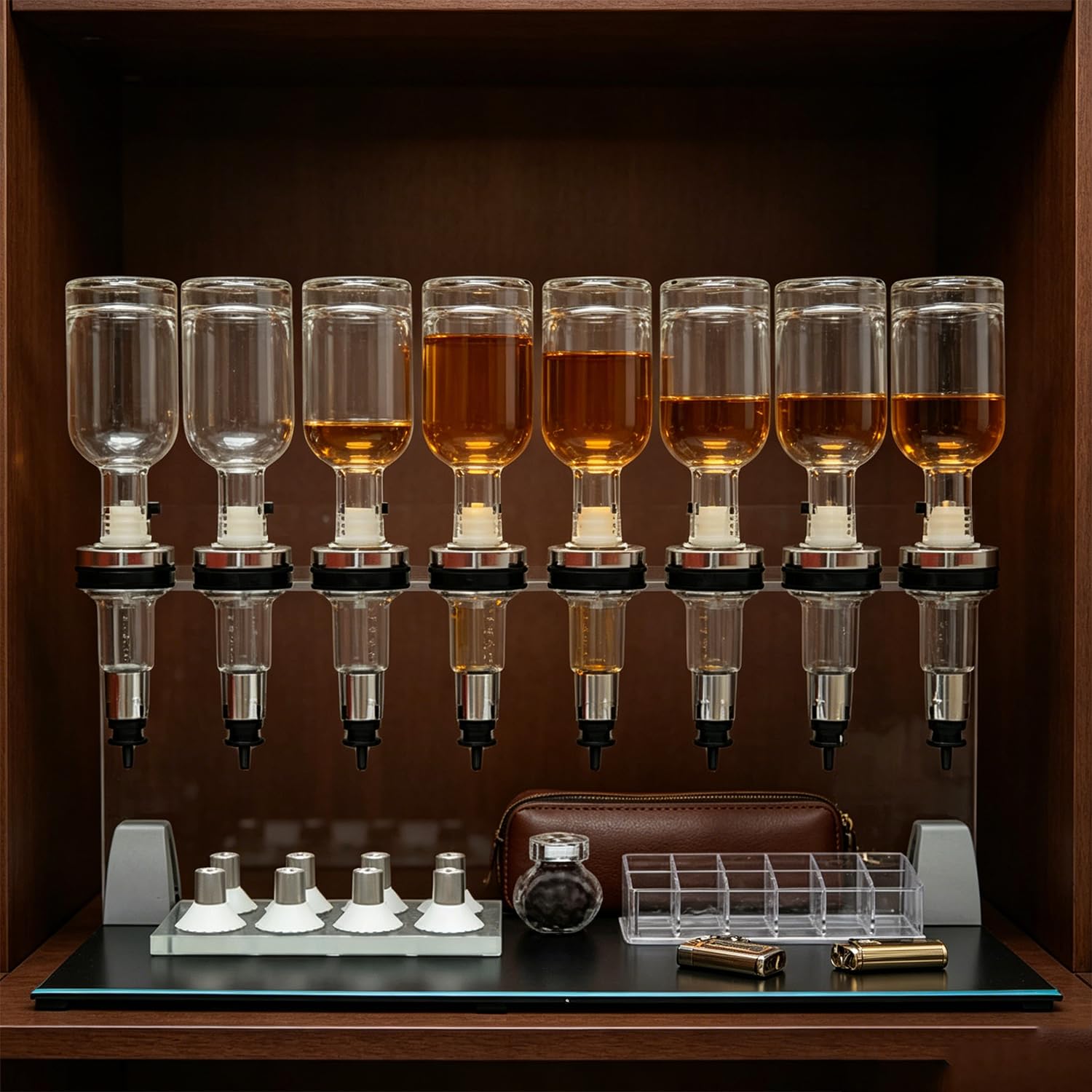 XueFulxion Versatile commercial filling device using transparent glass to present liquid original color.Detachable components allow thorough cleaning, for shops and bars. 8heads