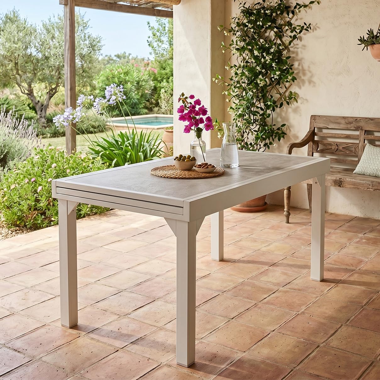 Mesa para Exterior, Extensible, Aluminio y Cristal, Color Blanco Envejecido, 135-270x90x76