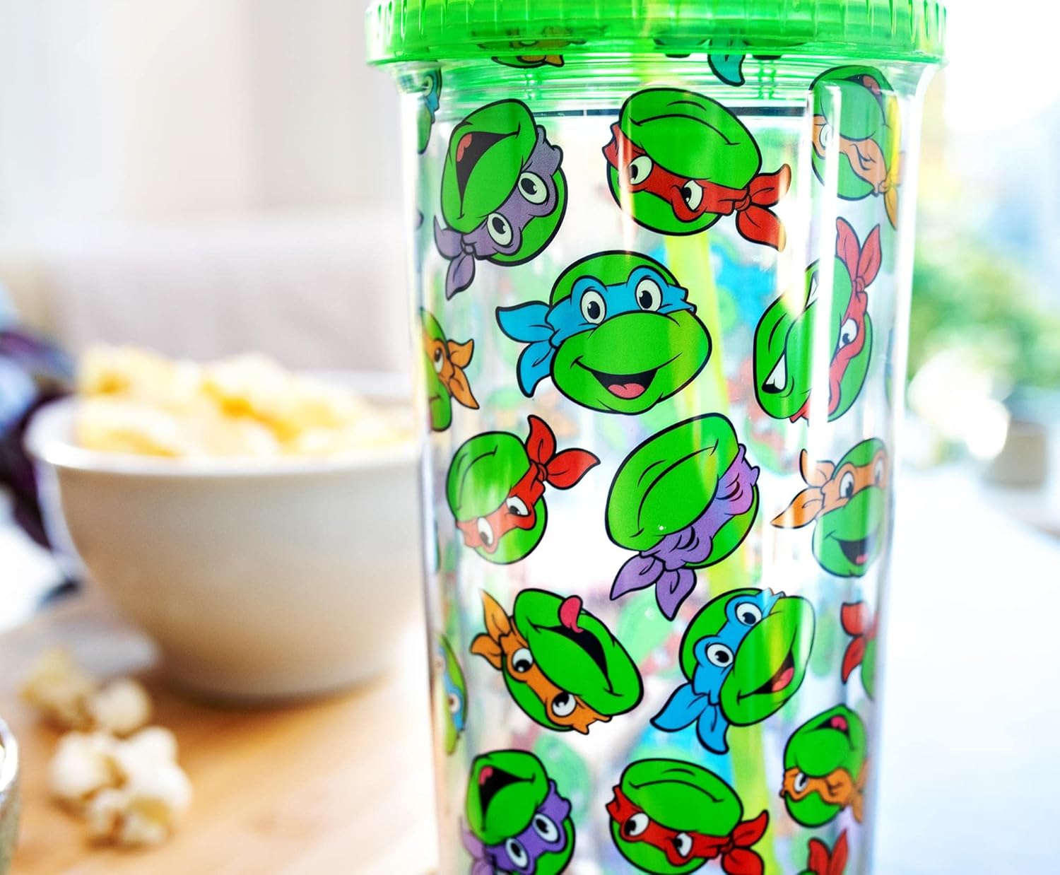 Silver Buffalo Teenage Mutant Ninja Turtles Allover Faces Carnival Cup Tumbler With Reusable Straw and Leak-Resistant Lid | Holds 20 Ounces - Image 4