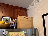 Review Image by Zoe Vartanian Zoe Vartanian